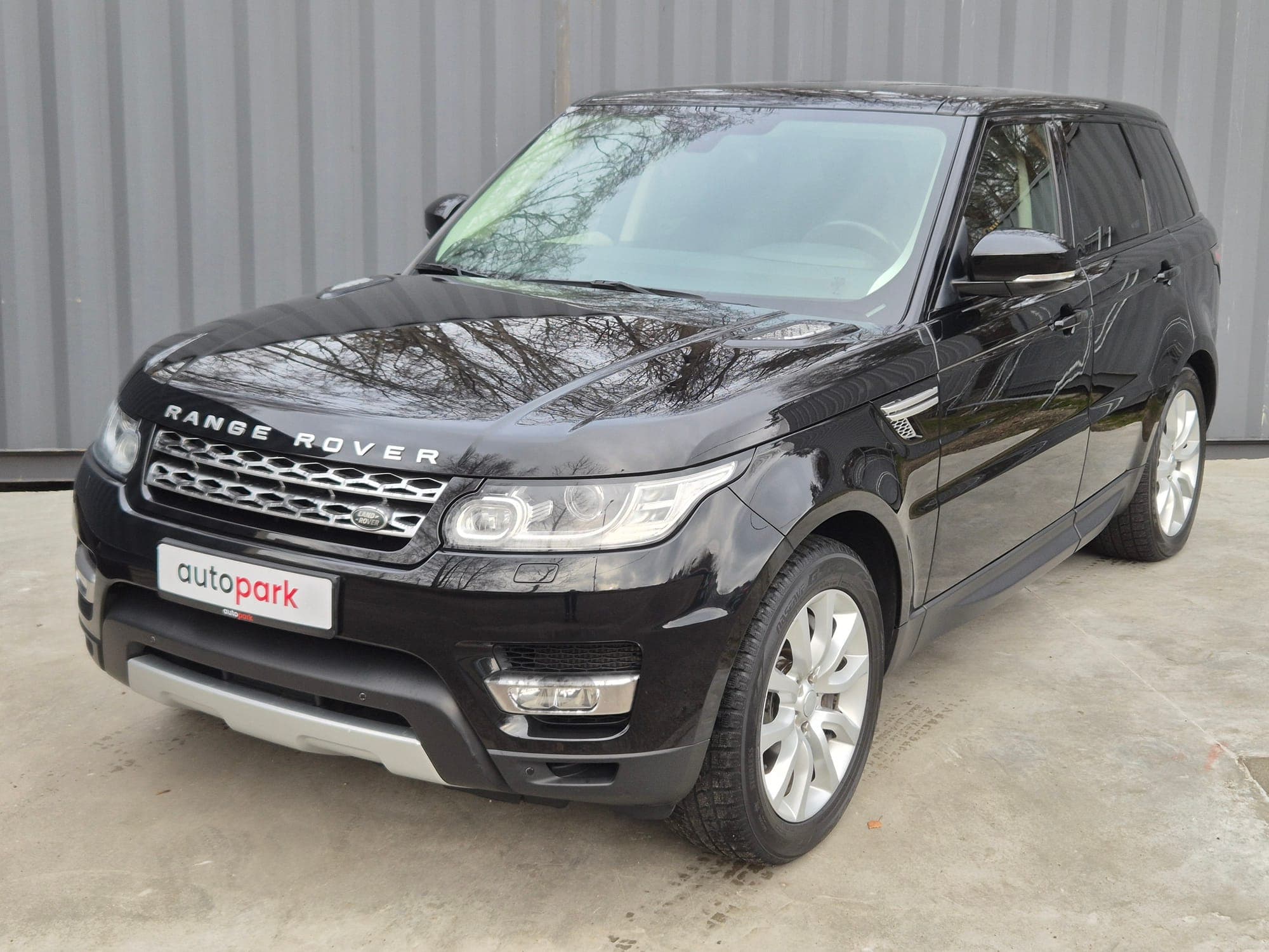 Land Rover Range Rover Sport HSE — nuotrauka 1/24