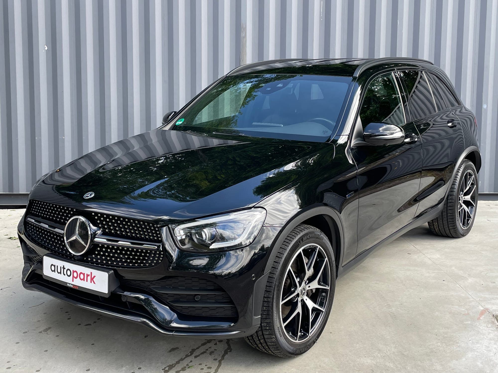Mercedes-Benz GLC300 de 4Matic — nuotrauka 1/25
