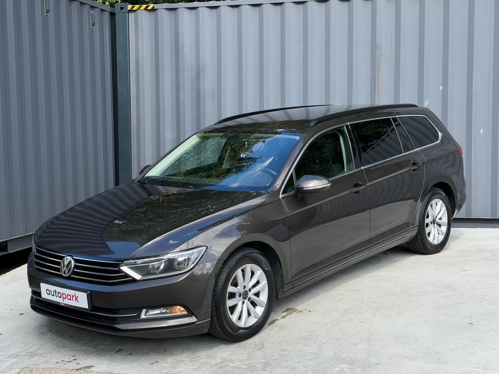 Volkswagen Passat, 2015