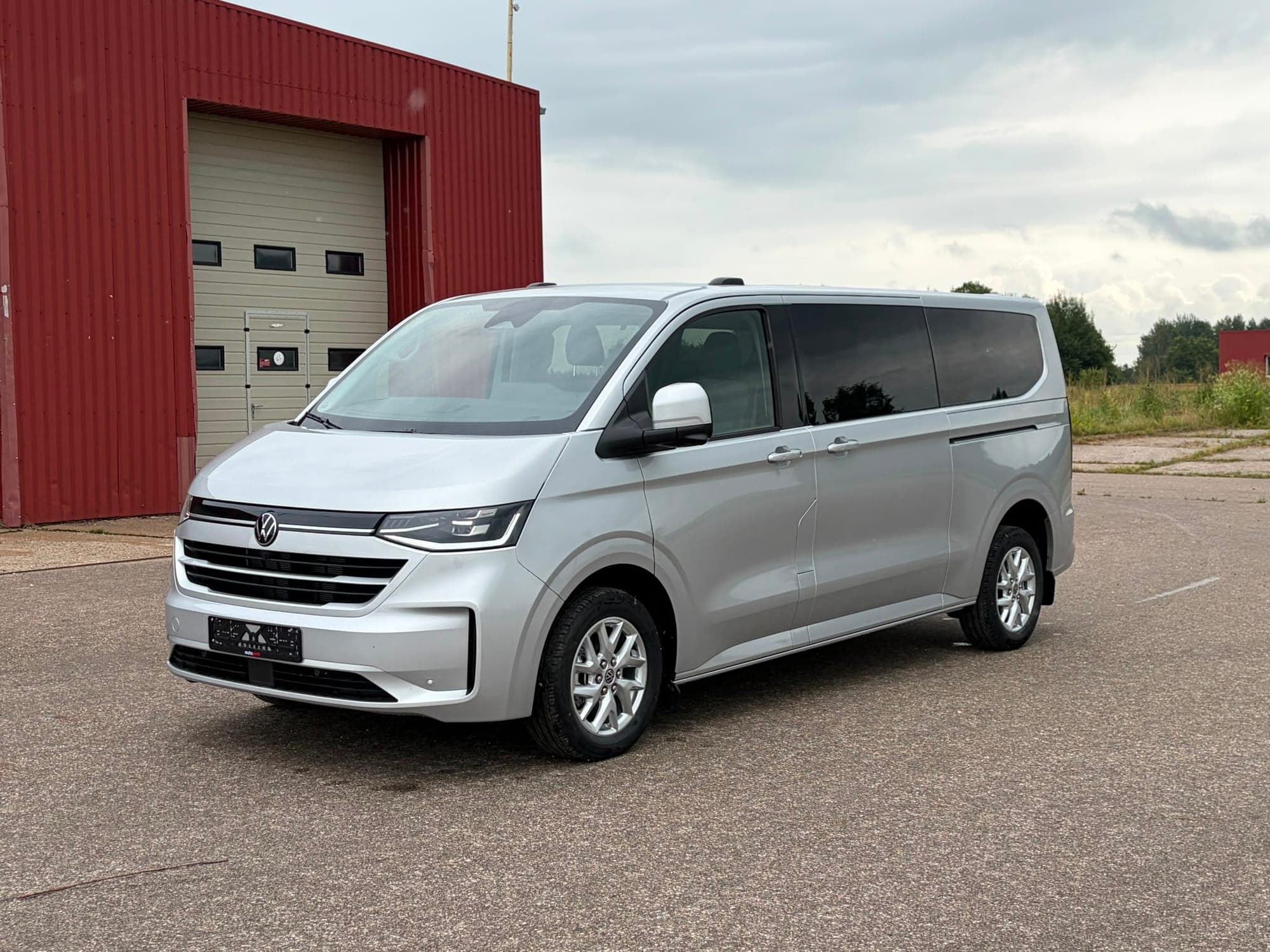 Volkswagen Caravelle STYLE L2, 2026